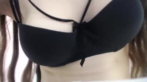 Lilly online show from March 7, 7:44 pm