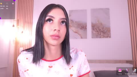 Lilly Thompson  online show from February 2, 11:00 pm