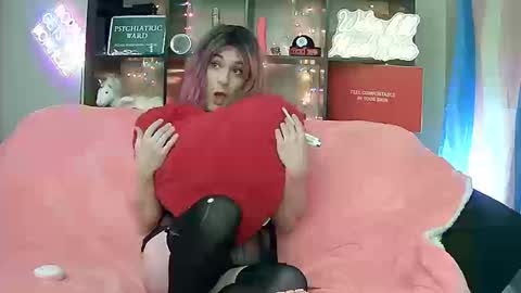 lillyVonT online show from March 20, 9:08 pm