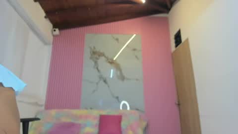 lillyy16 online show from April 13, 11:05 am