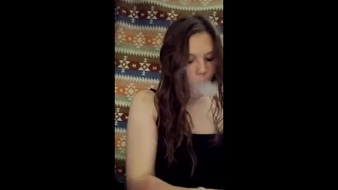 Snapshot of lilmissscorpi0 chatting on May 30, 9:06 am lilmissscorpi0 online show from May 30, 9:06 am