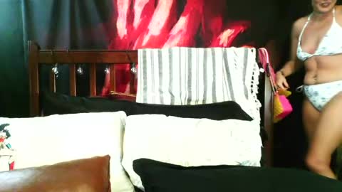 Lilmomma 69  online show from July 3, 3:13 am