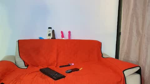 Snapshot of lilookailani chatting on October 27, 6:56 pm vanessa online show from October 27, 6:56 pm