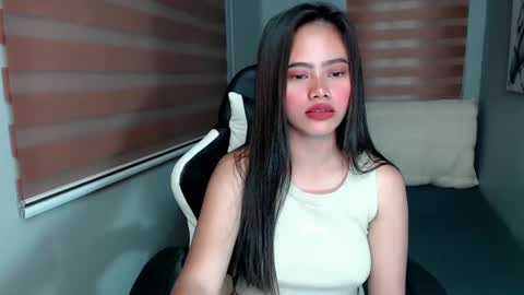 Snapshot of lilsweet_marie chatting on January 31, 7:50 am Lilsweet marie online show from January 31, 7:50 am