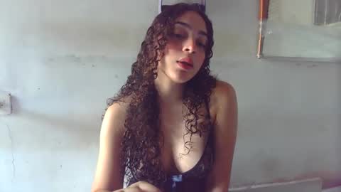 Snapshot of lily_anal_squirt chatting on March 1, 4:11 pm lily_anal_squirt online show from March 1, 4:11 pm