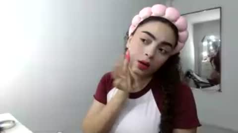 Snapshot of lily_anal_squirt chatting on July 15, 3:23 am lily_anal_squirt online show from July 15, 3:23 am