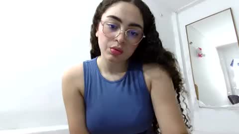 Snapshot of lily_anal_squirt chatting on July 29, 11:47 pm lily_anal_squirt online show from July 29, 11:47 pm