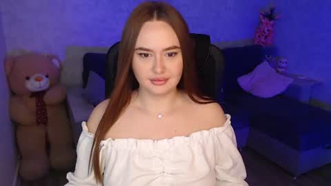lily_baker_ online show from July 8, 6:51 am