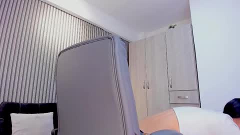 Snapshot of lily_cash1 chatting on November 13, 8:52 pm lily_cash1 online show from November 13, 8:52 pm