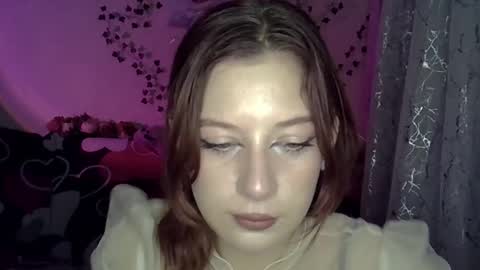 lily_ember online show from November 17, 5:08 pm