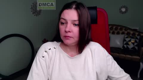 Lily online show from January 7, 4:27 pm