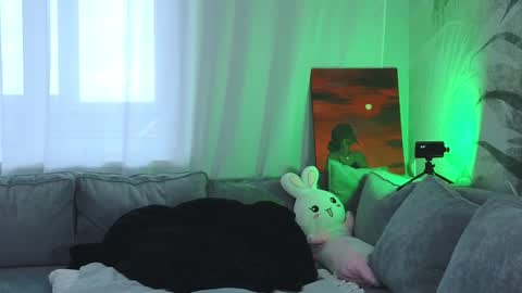 Snapshot of lily_foster_ chatting on January 19, 10:06 am Lily online show from January 19, 10:06 am