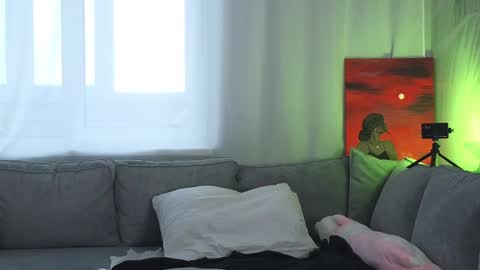 Snapshot of lily_foster_ chatting on February 5, 11:02 am Lily online show from February 5, 11:02 am