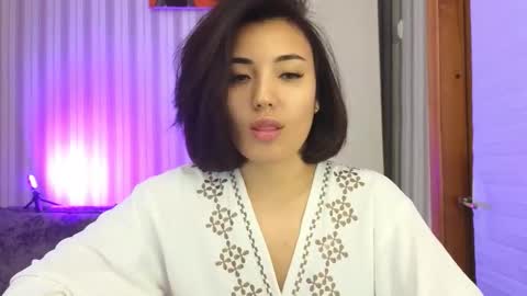 Snapshot of lily_foster_ chatting on October 5, 12:36 pm Lily online show from October 5, 12:36 pm