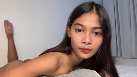 rika online show from May 11, 4:40 am