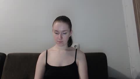 lily_love_x online show from October 21, 12:44 am