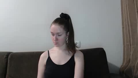lily_love_x online show from March 8, 2:04 am