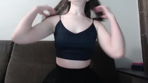 lily_love_x online show from March 22, 12:03 am