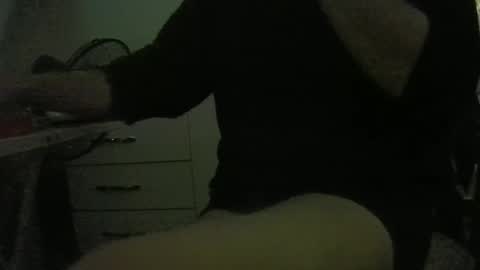 lily lovelyman online show from December 28, 8:37 am