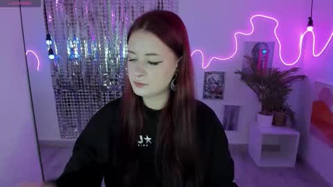 Lily online show from September 21, 6:48 am