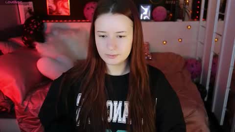 Lily online show from February 10, 7:01 am