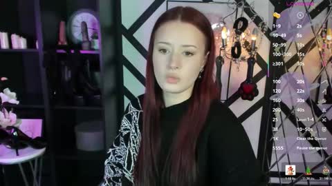 Lily online show from February 28, 1:45 pm