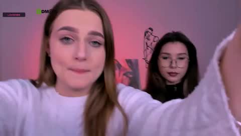 Lily online show from October 20, 7:03 pm