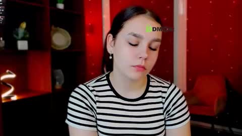 Lily online show from February 28, 7:20 am