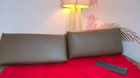 Snapshot of lily_rousee_ chatting on June 3, 2:33 pm Lily Lauren online show from June 3, 2:33 pm