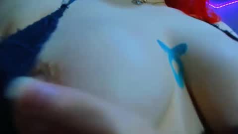 Snapshot of lily_stone04 chatting on September 19, 6:15 am lily_stone04 online show from September 19, 6:15 am