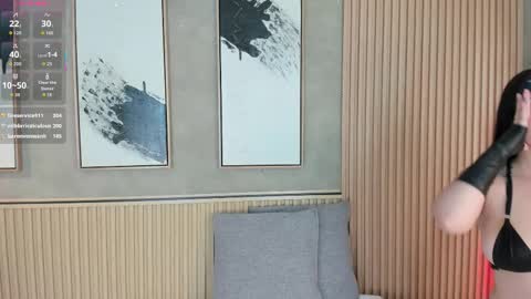 Lily online show from December 14, 7:18 pm