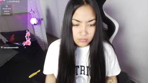 lily_waist online show from November 11, 11:10 am