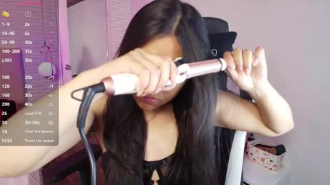 Snapshot of lily_waist chatting on January 19, 11:14 am lily_waist online show from January 19, 11:14 am