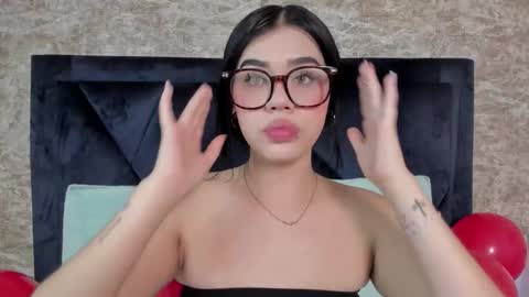 LilyWoodz online show from September 20, 7:04 pm