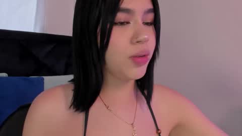 Snapshot of lily_woodz chatting on January 15, 7:17 pm LilyWoodz online show from January 15, 7:17 pm