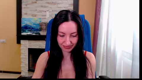 Lily online show from March 5, 9:27 am