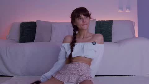 Lily online show from March 28, 3:11 pm