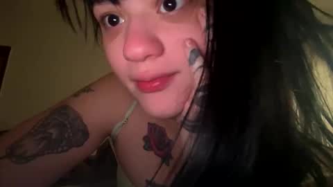 lilyswear online show from September 27, 2:44 pm