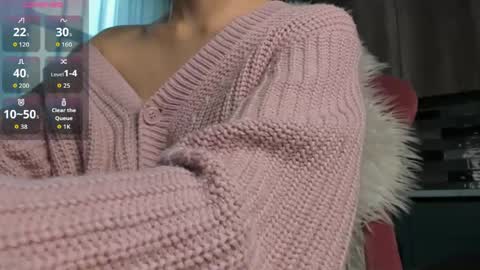 Snapshot of lilyychoii22 chatting on May 20, 1:39 pm Lily online show from May 20, 1:39 pm