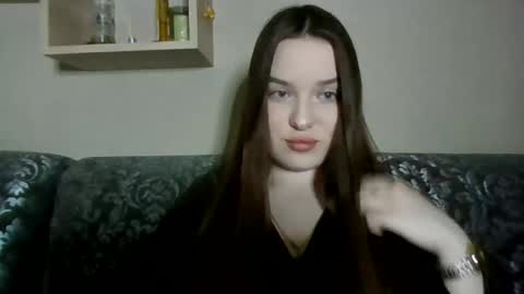 Snapshot of lilyygray chatting on December 15, 7:40 pm LilyyGray online show from December 15, 7:40 pm