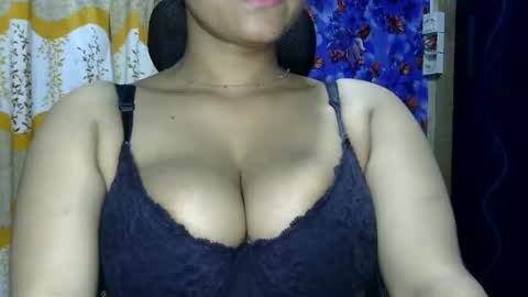 Snapshot of limaakter246618 chatting on October 31, 9:16 pm limaakter246618 online show from October 31, 9:16 pm