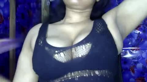 limaakter246618 online show from March 22, 4:43 pm