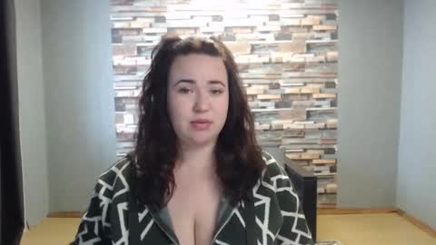 Snapshot of limalagris chatting on November 10, 6:34 am busty princess online show from November 10, 6:34 am