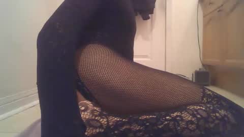 limpclitsissyfemboy online show from January 18, 4:49 am