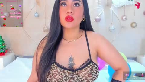 Snapshot of lin_jayani chatting on December 27, 11:50 am Lin online show from December 27, 11:50 am