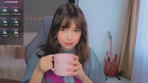 Lina online show from April 19, 10:47 am