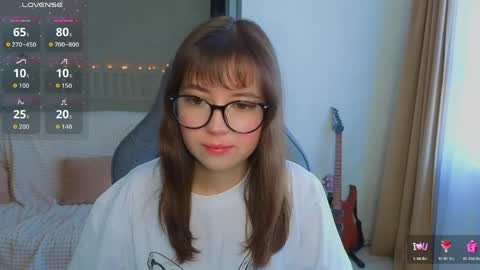 Snapshot of lina_brownie chatting on June 9, 1:50 am Lina online show from June 9, 1:50 am
