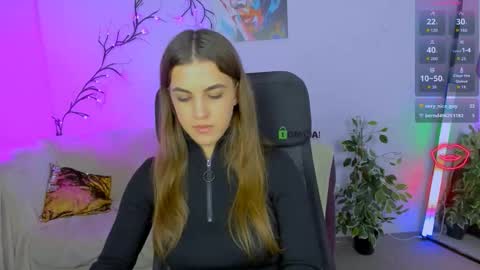 lina_fox12 online show from October 7, 12:35 pm