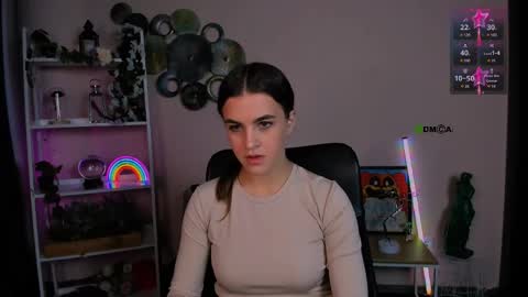 lina_fox12 online show from April 10, 6:07 am