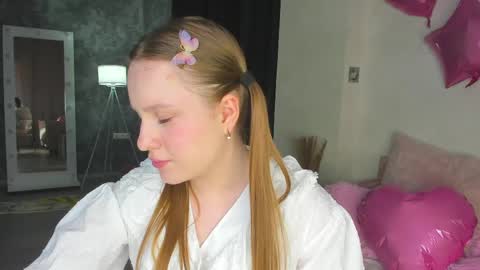 Lina online show from June 5, 6:52 am